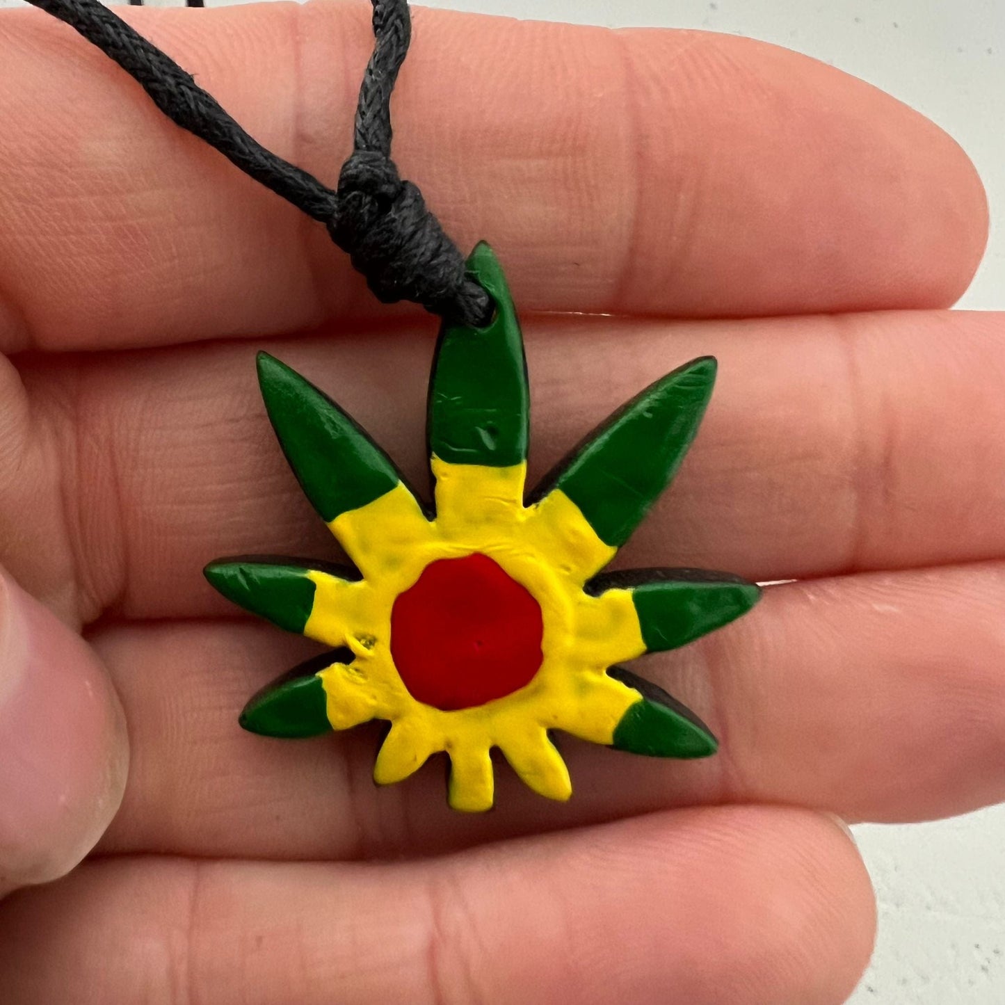 Rasta Marijuana Cannabis Leaf Pendant Necklace Cord Chain Mens Womens Jewellery