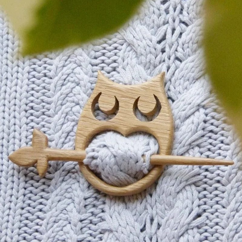 Whimsical Woodworks: DIY Cartoon Animal Brooch - Choose from Cat, Fox, Dog, Owl, or Rabbit - Crafty Shawl Pin & Scarf Accessory - Ideal Gift for All Ages!