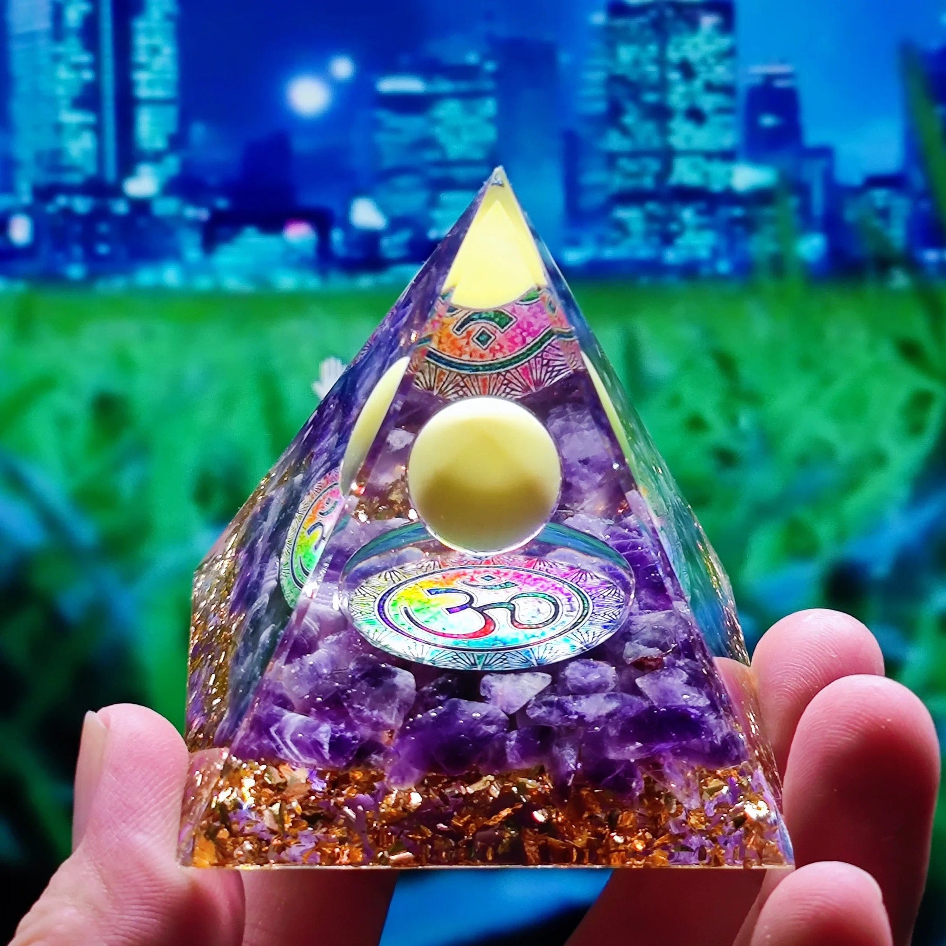 Orgone Crystal Pyramid Orgonite Energy Quartz Natural Stone
