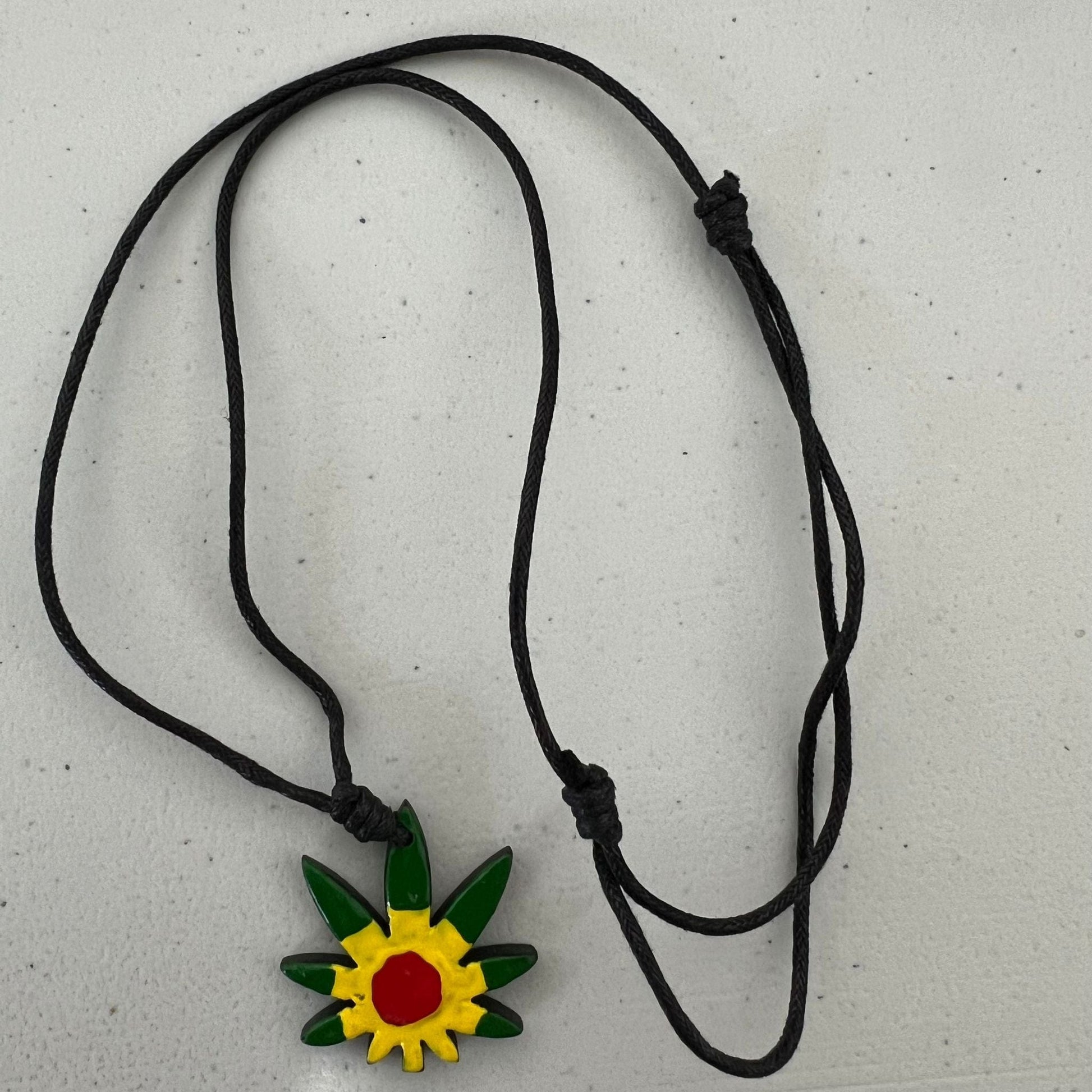 Rasta Marijuana Cannabis Leaf Pendant Necklace Cord Chain Mens Womens Jewellery