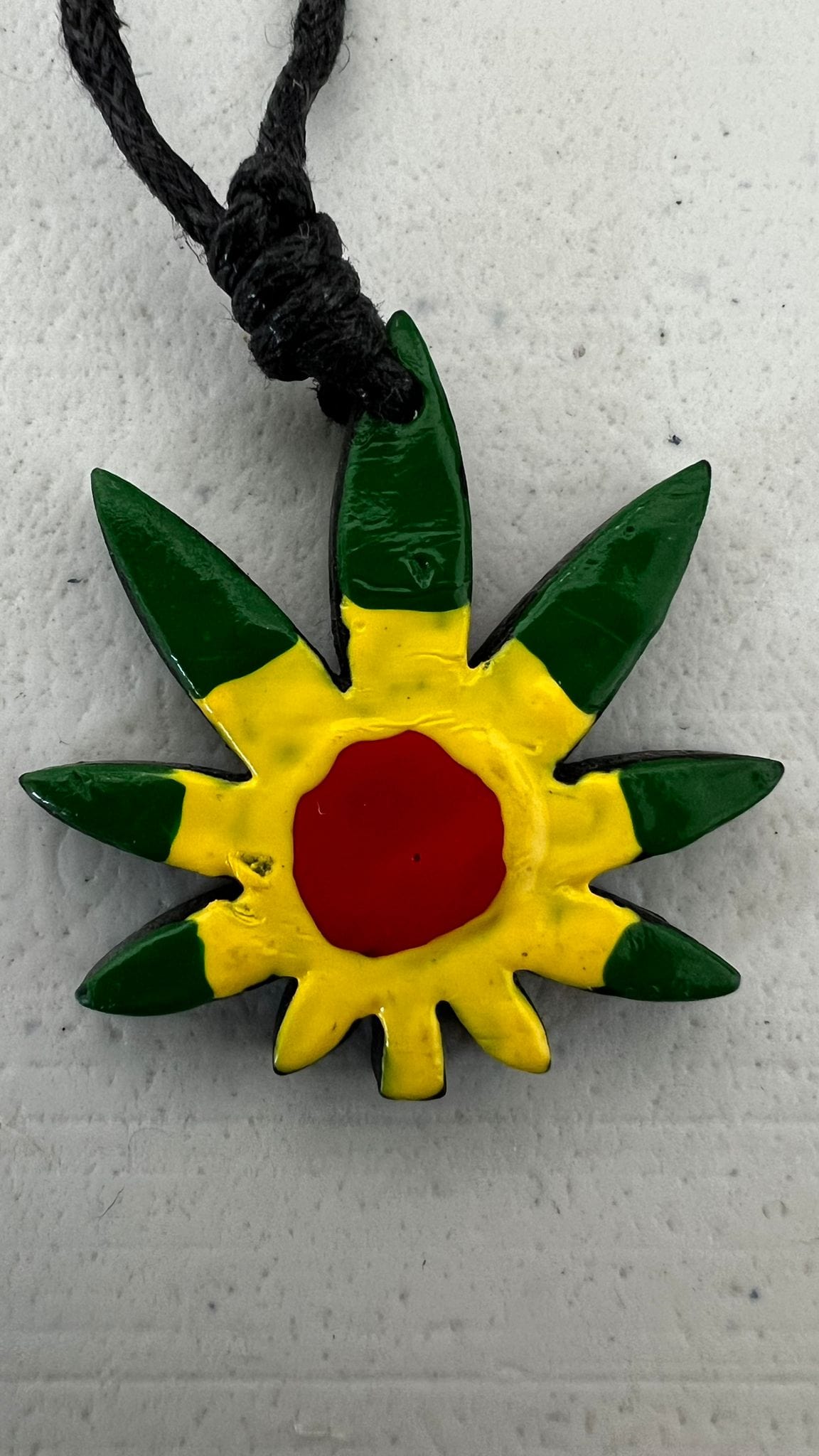 Rasta Marijuana Cannabis Leaf Pendant Necklace Cord Chain Mens Womens Jewellery