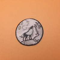 2 X Wolf Howling Moon Patches Iron On Sew On Embroidered Badges Embroidery Appliques Motifs