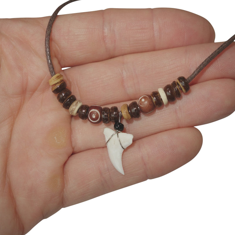 products/imitation-resin-shark-tooth-pendant-brown-cord-chain-wooden-beads-surfer-necklace-mens-jewellery-28295992475713.jpg