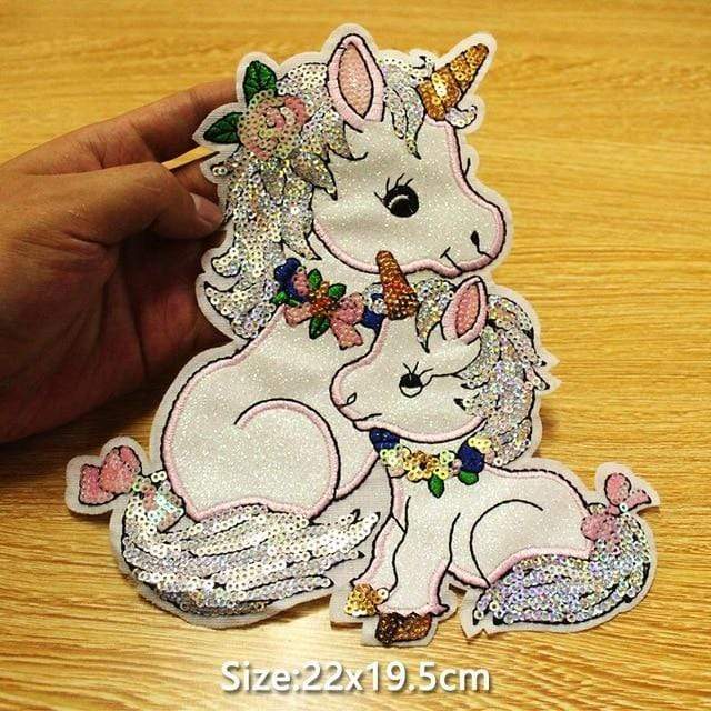 products/large-sequin-unicorns-patch-sew-on-patch-big-embroidered-badge-embroidery-motif-applique-14880998916161.jpg