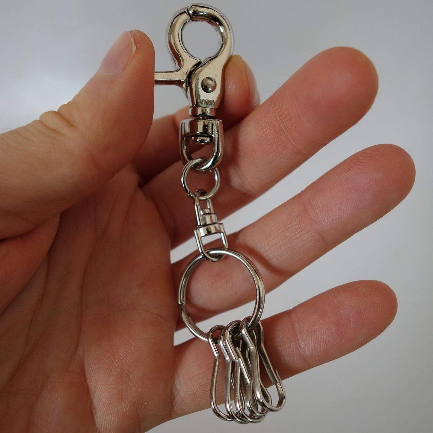 Metal Key Holder Keyring Keychain Ring Chain Fob Trousers Belt Loop Keys Clip Metal Key Holder Keyring Keychain Ring Chain Fob Trousers Belt Loop Keys Clip