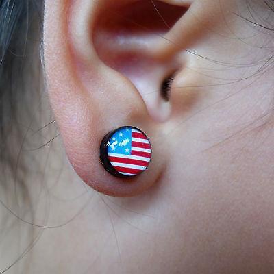 Pair of USA Flag Magnetic Clip On Black Stud Earrings United States of America