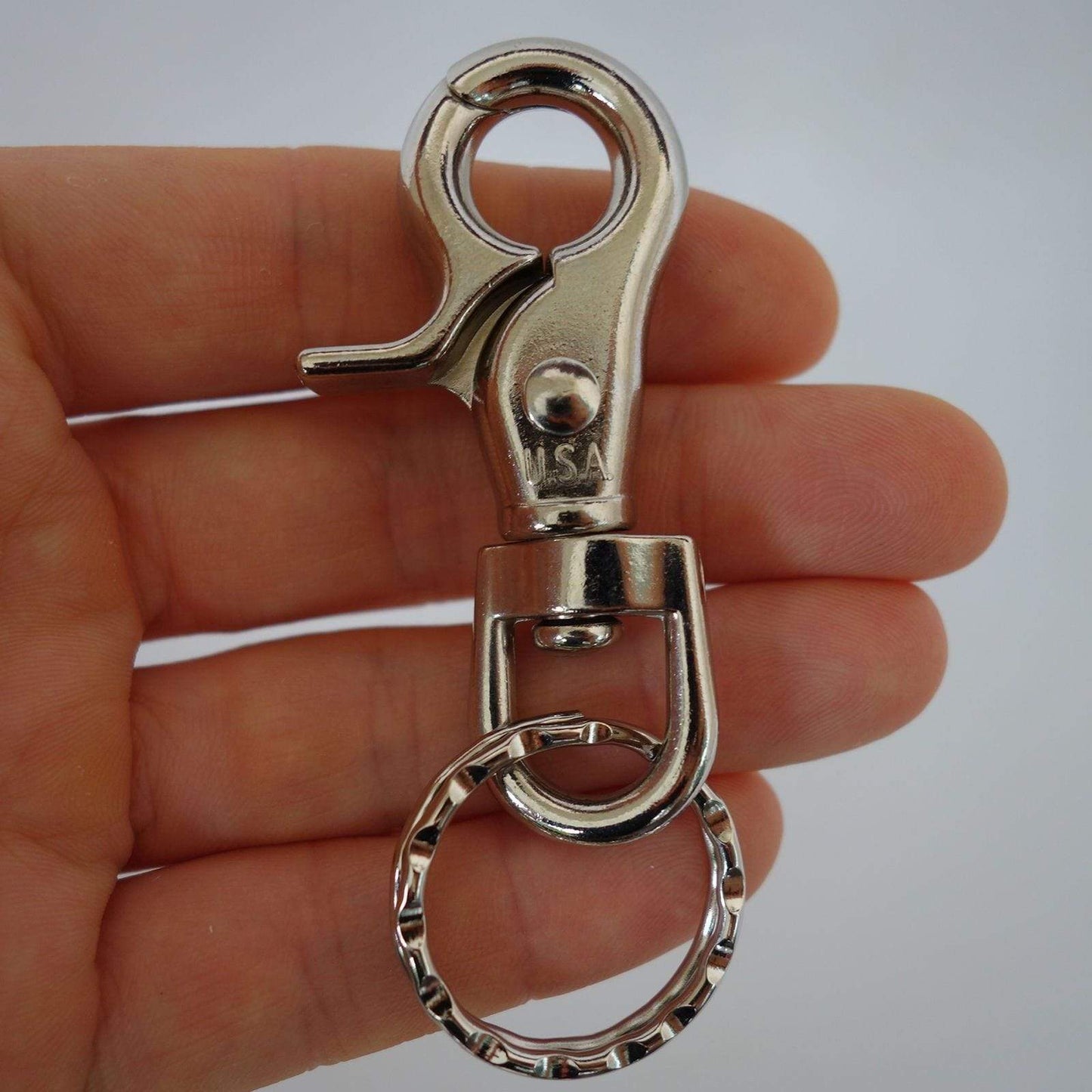 Strong Metal Keyring Keychain Belt Key Holder Fob Chain Dog Collar Harness Clip Strong Metal Keyring Keychain Belt Key Holder Fob Chain Dog Collar Harness Clip